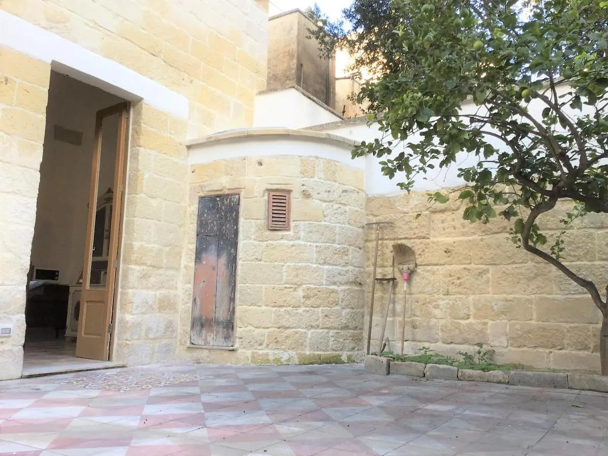 GoodStay Dimora San Lazzaro Lecce 0*,